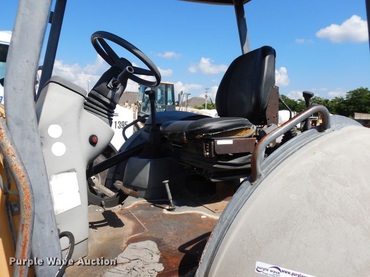 image for item GT9396 1998 New Holland 555E  backhoe