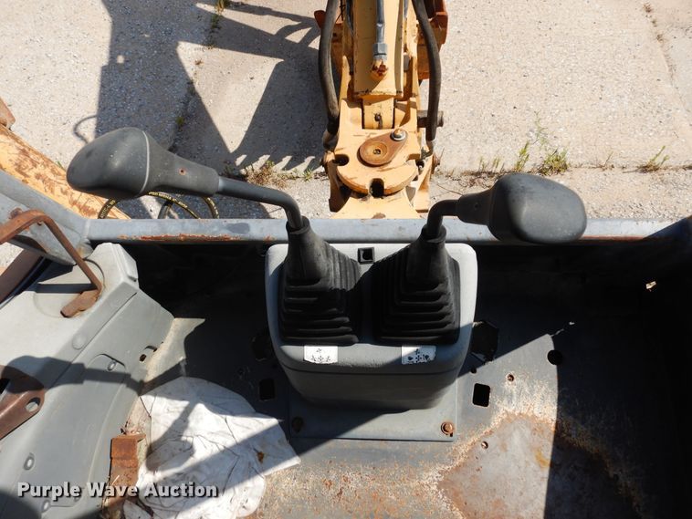 image for item GT9396 1998 New Holland 555E  backhoe