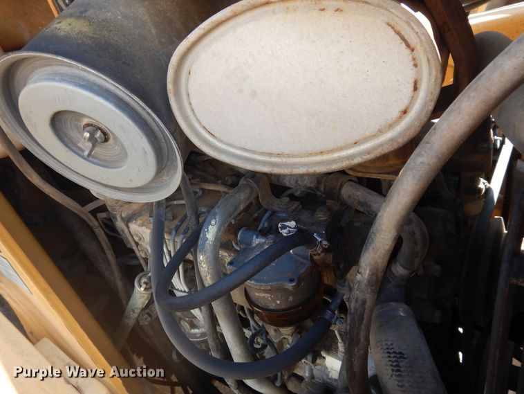 image for item GT9396 1998 New Holland 555E  backhoe