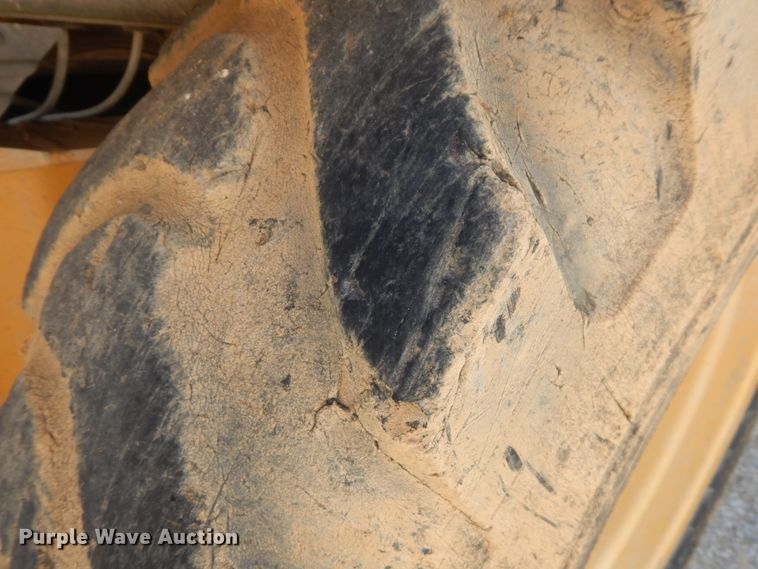 image for item GT9396 1998 New Holland 555E  backhoe