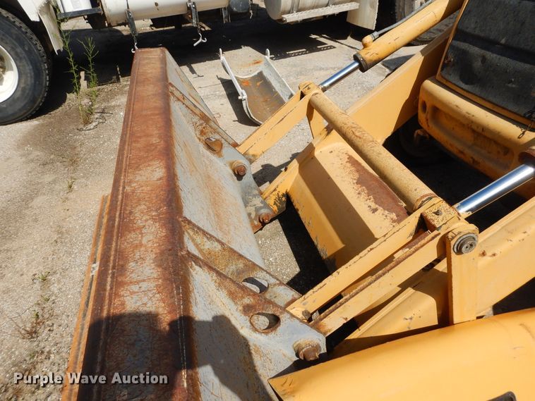 image for item GT9396 1998 New Holland 555E  backhoe