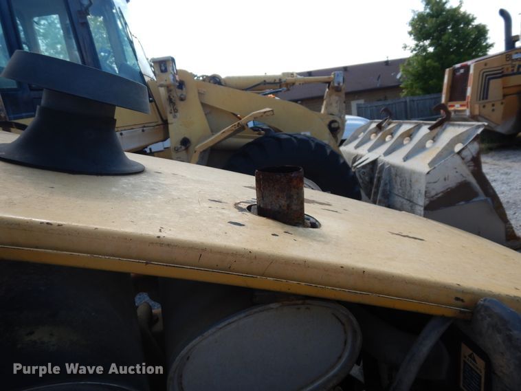 image for item GT9396 1998 New Holland 555E  backhoe