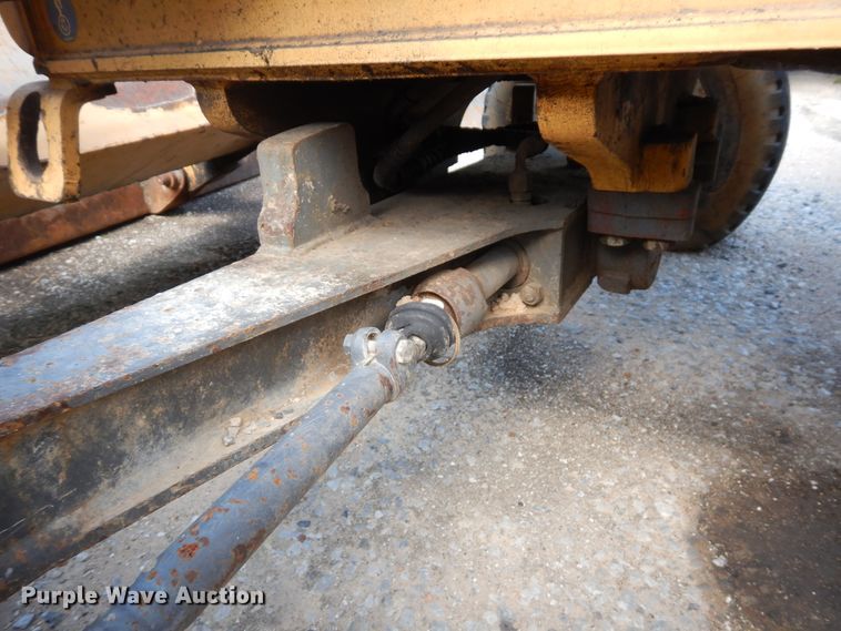 image for item GT9396 1998 New Holland 555E  backhoe