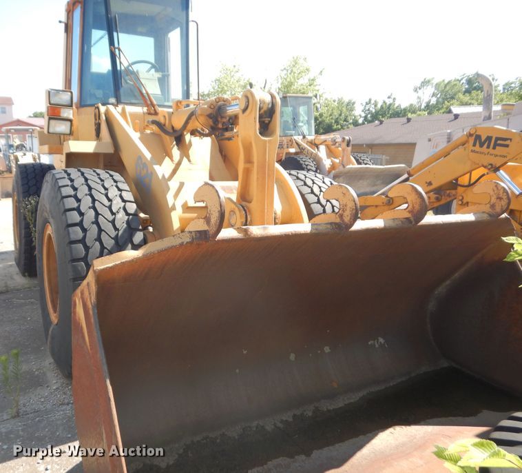 image for item GT9397 1989 Case 621F  wheel loader