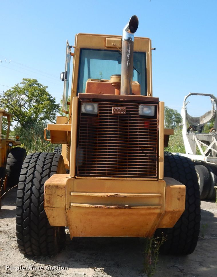 image for item GT9397 1989 Case 621F  wheel loader
