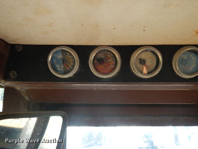 image for item GT9397 1989 Case 621F  wheel loader