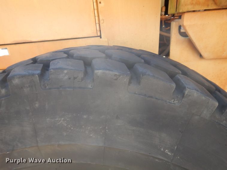 image for item GT9397 1989 Case 621F  wheel loader