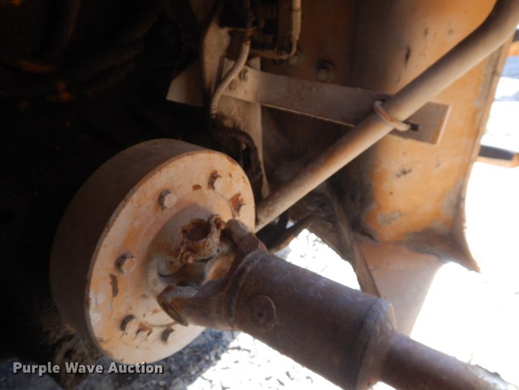 image for item GT9397 1989 Case 621F  wheel loader