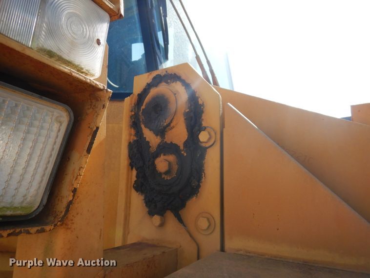 image for item GT9397 1989 Case 621F  wheel loader