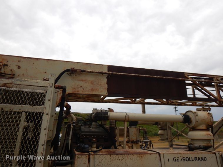 image for item GT9404 Ingersoll Rand DM25SP  blasthole drill