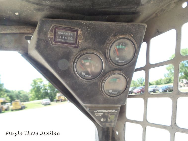 image for item GX9171 1997 Bobcat 753  skid steer loader