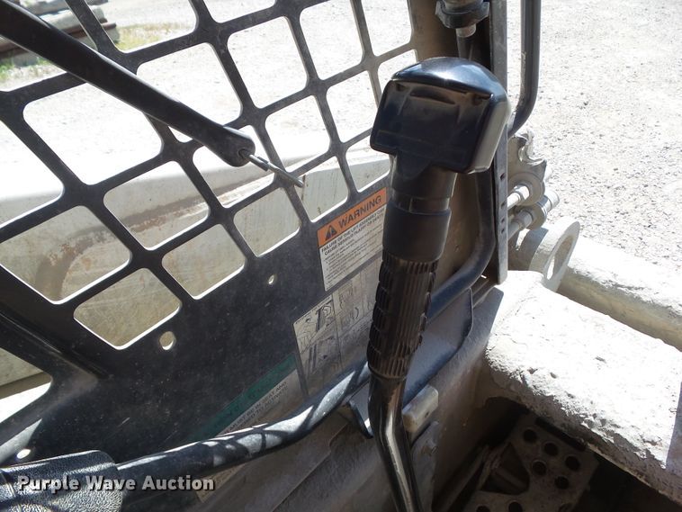 image for item GX9171 1997 Bobcat 753  skid steer loader