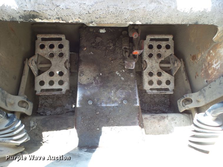 image for item GX9171 1997 Bobcat 753  skid steer loader