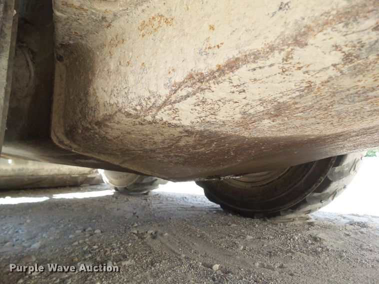 image for item GX9171 1997 Bobcat 753  skid steer loader