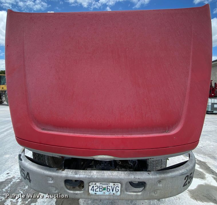 image for item HA9500 2003 Sterling L-Line  ready mix truck