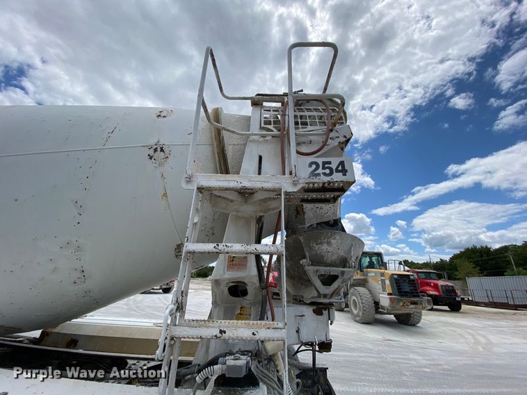 image for item HA9500 2003 Sterling L-Line  ready mix truck