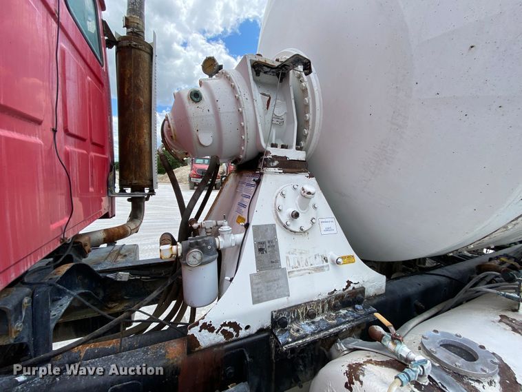 image for item HA9500 2003 Sterling L-Line  ready mix truck