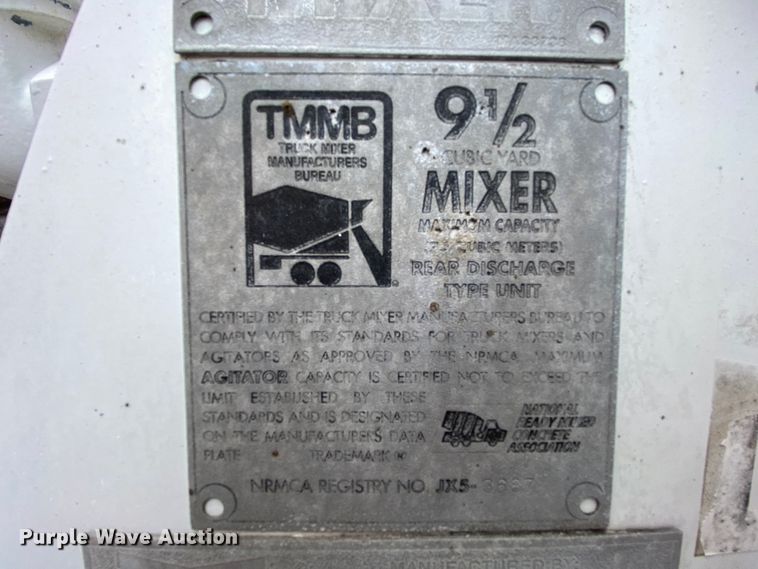 image for item HA9500 2003 Sterling L-Line  ready mix truck