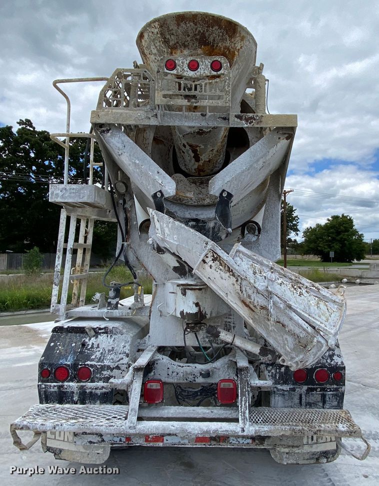 image for item HA9501 2003 Sterling L-Line  ready mix truck