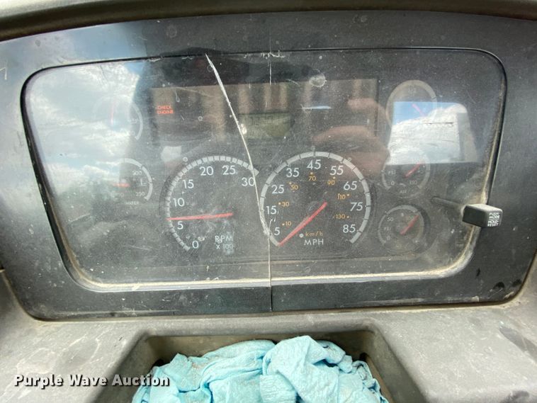 image for item HA9501 2003 Sterling L-Line  ready mix truck