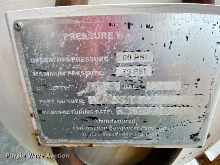 image for item HA9501 2003 Sterling L-Line  ready mix truck