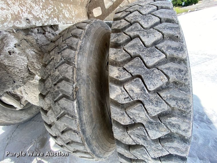 image for item HA9501 2003 Sterling L-Line  ready mix truck