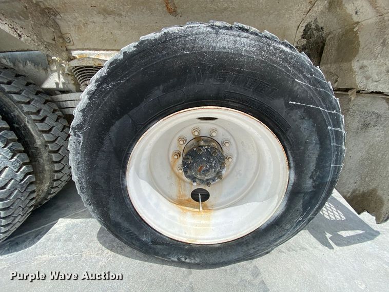 image for item HA9501 2003 Sterling L-Line  ready mix truck