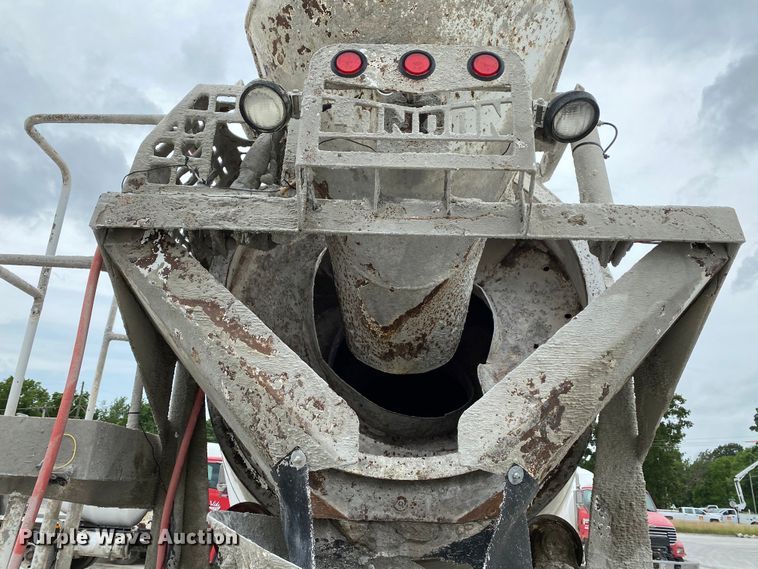 image for item HG9087 2003 Sterling L-Line  ready mix truck