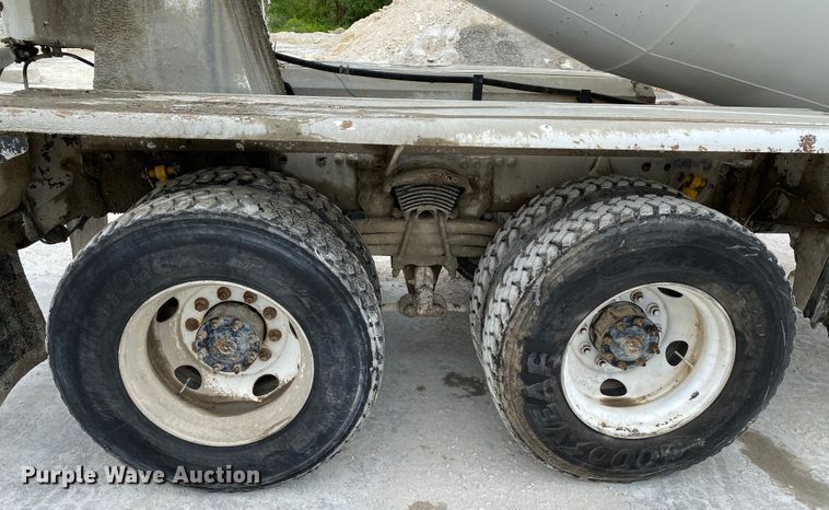 image for item HG9087 2003 Sterling L-Line  ready mix truck