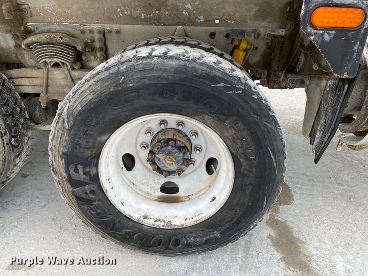 image for item HG9087 2003 Sterling L-Line  ready mix truck