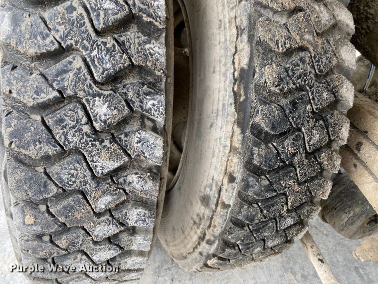 image for item HG9087 2003 Sterling L-Line  ready mix truck