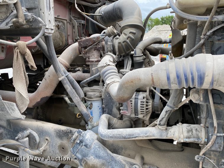 image for item HG9088 2003 Sterling L-Line  ready mix truck