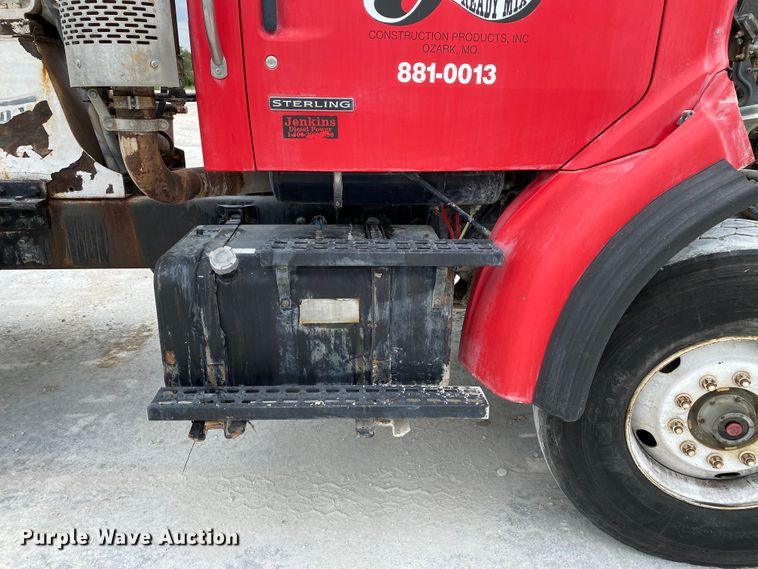 image for item HG9088 2003 Sterling L-Line  ready mix truck