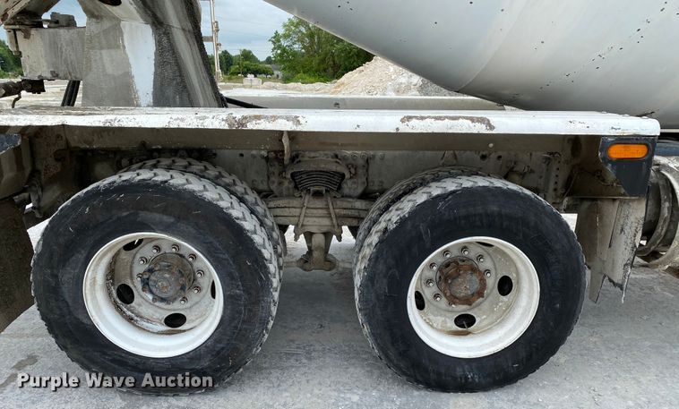 image for item HG9088 2003 Sterling L-Line  ready mix truck