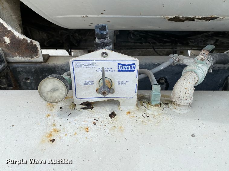 image for item HG9088 2003 Sterling L-Line  ready mix truck