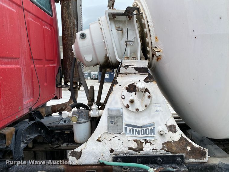 image for item HG9088 2003 Sterling L-Line  ready mix truck