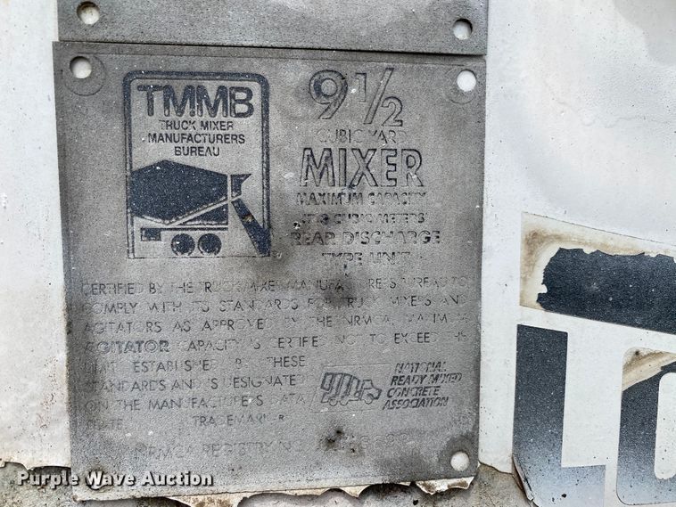 image for item HG9088 2003 Sterling L-Line  ready mix truck