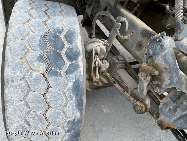 image for item HG9088 2003 Sterling L-Line  ready mix truck