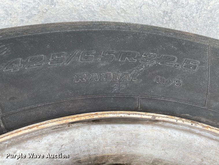 image for item HG9088 2003 Sterling L-Line  ready mix truck