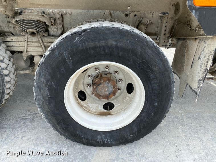 image for item HG9088 2003 Sterling L-Line  ready mix truck