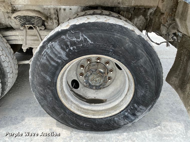 image for item HG9088 2003 Sterling L-Line  ready mix truck