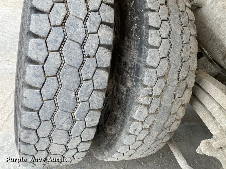 image for item HG9088 2003 Sterling L-Line  ready mix truck