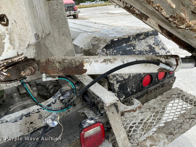 image for item HG9088 2003 Sterling L-Line  ready mix truck