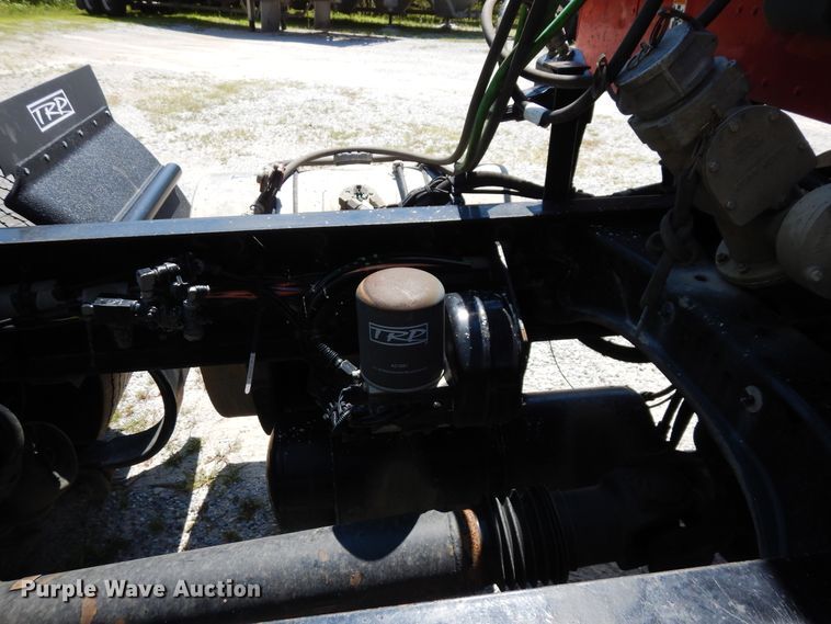 image for item HG9113 2015 Kenworth T680  semi truck