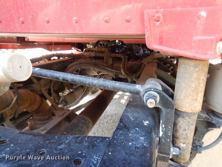 image for item HG9113 2015 Kenworth T680  semi truck