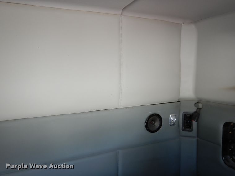 image for item HG9114 2016 Kenworth T680  semi truck