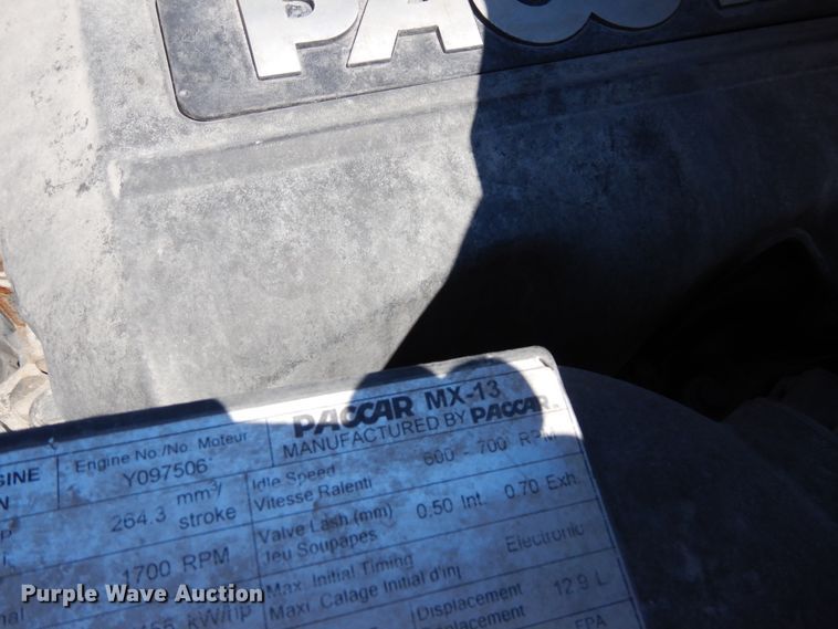 image for item HG9114 2016 Kenworth T680  semi truck