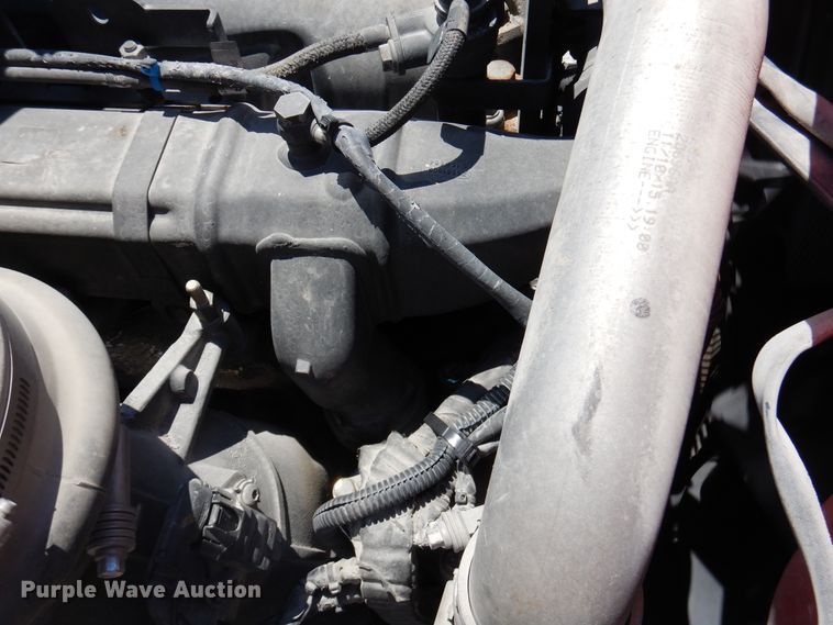 image for item HG9114 2016 Kenworth T680  semi truck