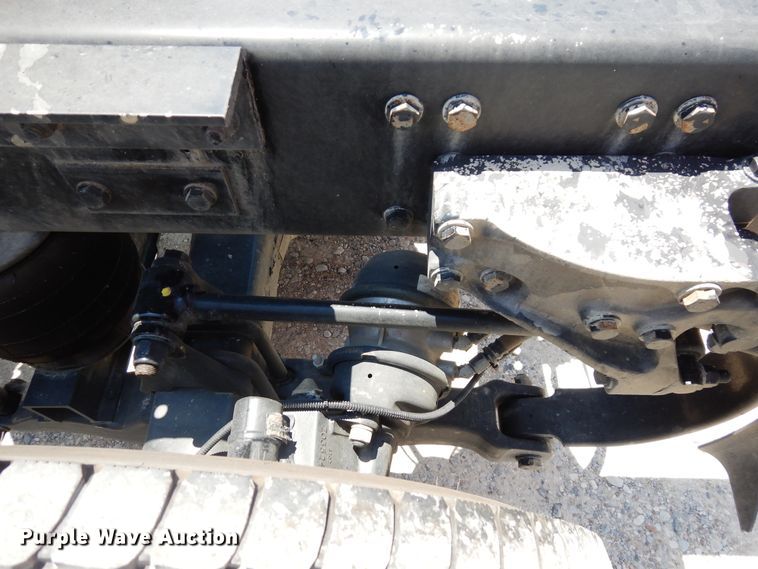 image for item HG9114 2016 Kenworth T680  semi truck