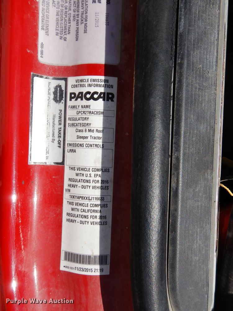 image for item HG9114 2016 Kenworth T680  semi truck